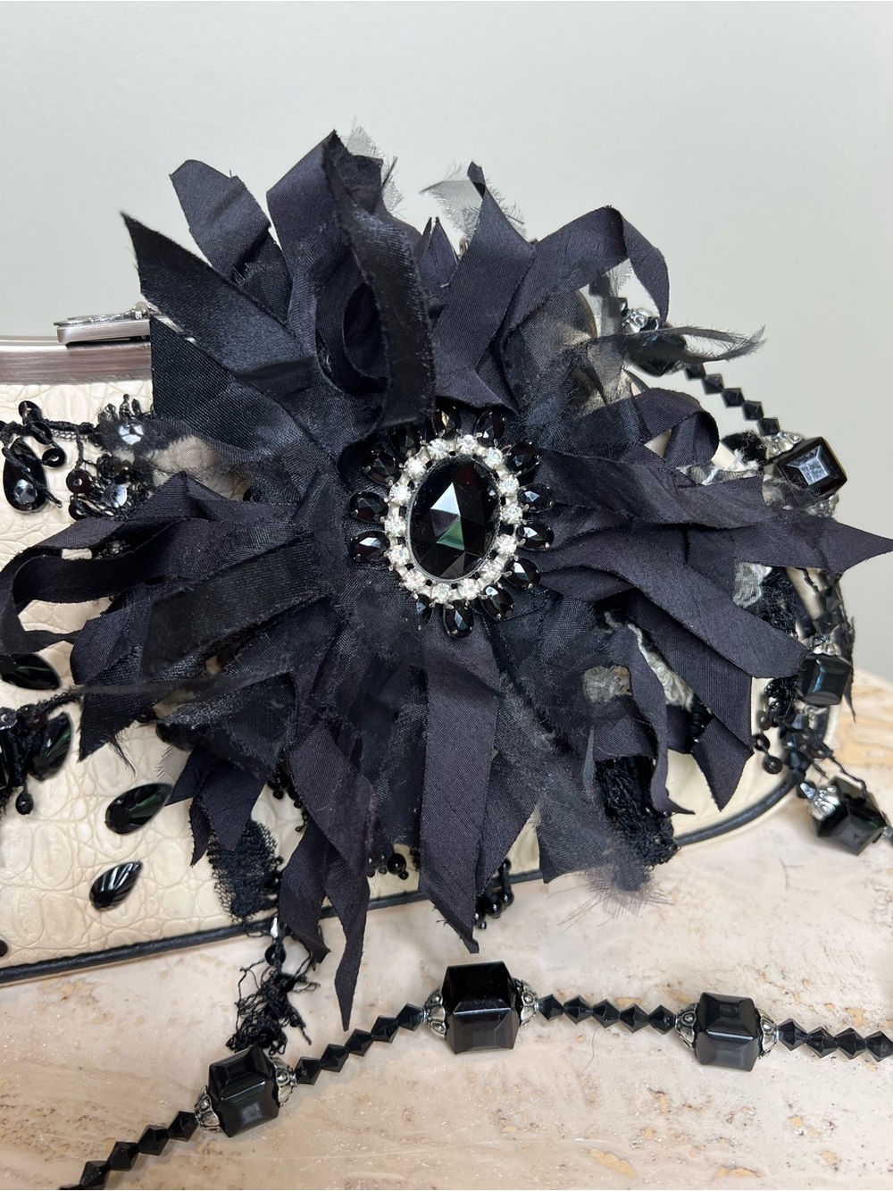 Black & White Floral Applique Evening Clutch - Picture 2 of 12